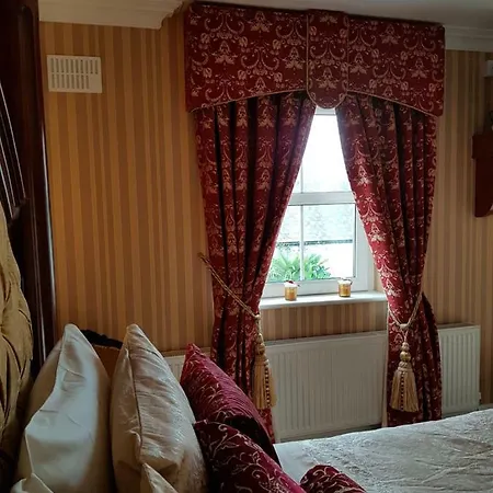 Mount Temple House *